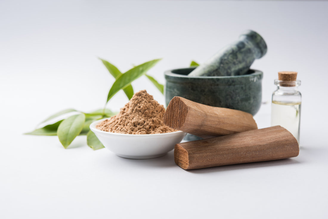 Essential Uses of Sandalwood in Winter Skincare